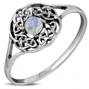 Round Delicate Celtic Rainbow Moon Stone Ring, r526